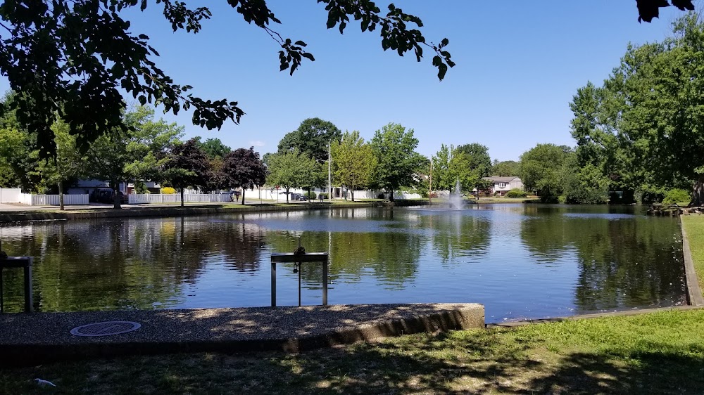 Lindenhurst Village Park