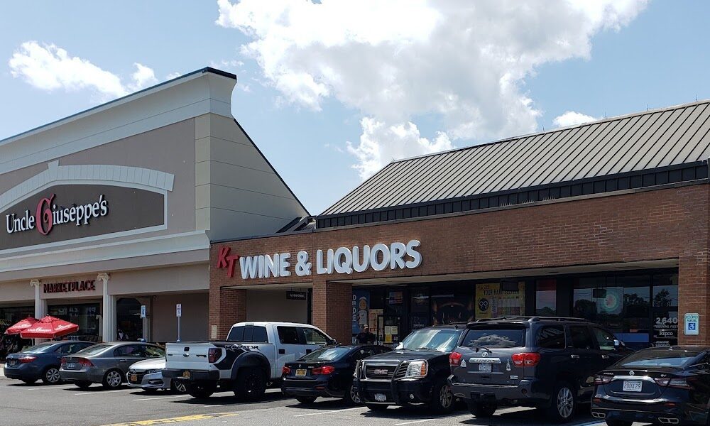 Sunset Plaza Wines