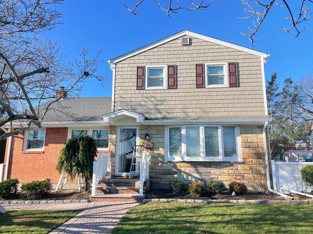 Selective Homes Roofing & Siding