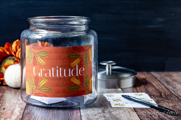 Teen Maker Tuesday: Gratitude Jars