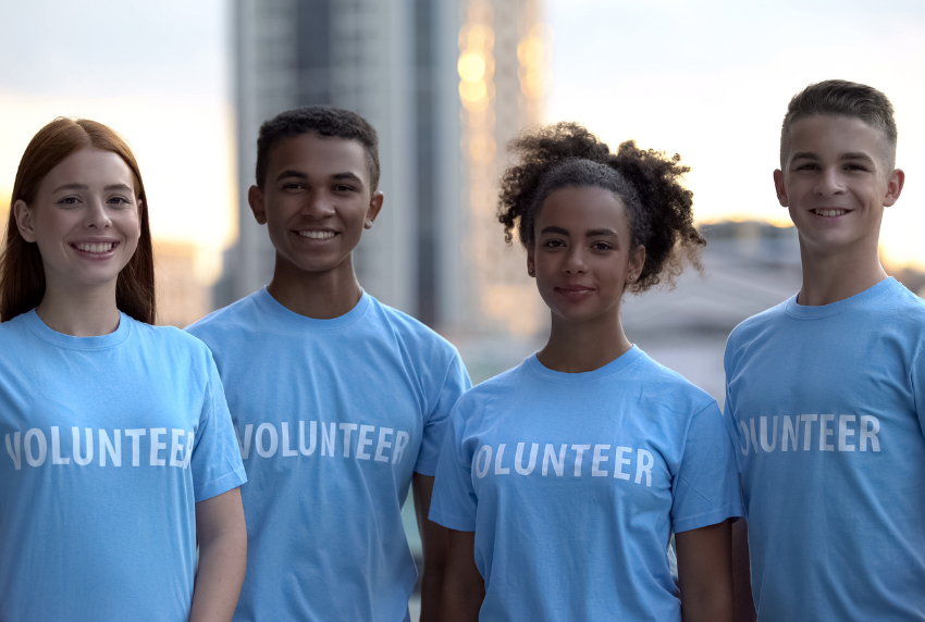 Teen Volunteer: Friends of the Library Pasta Night